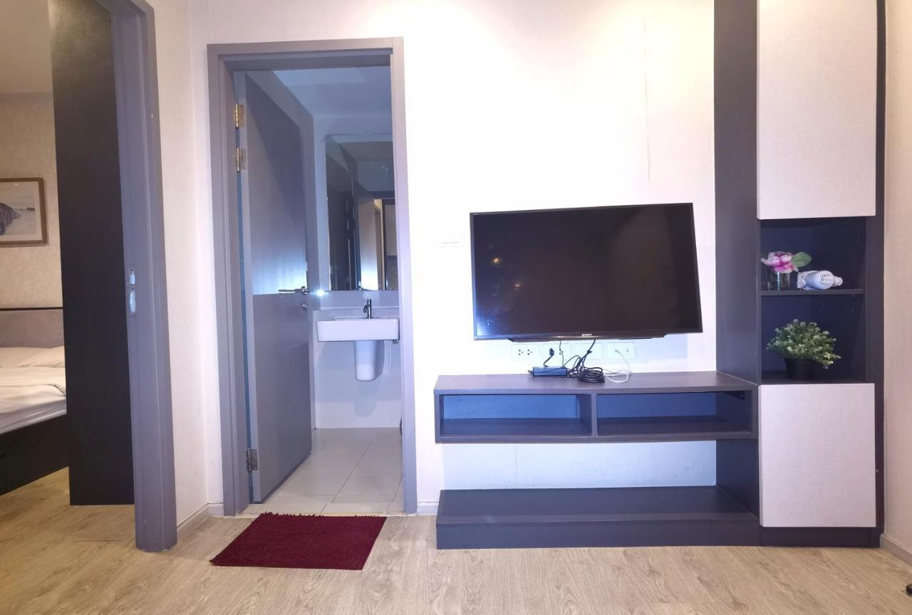 Llx Apartments At The Base Condo Pattaya Extérieur photo