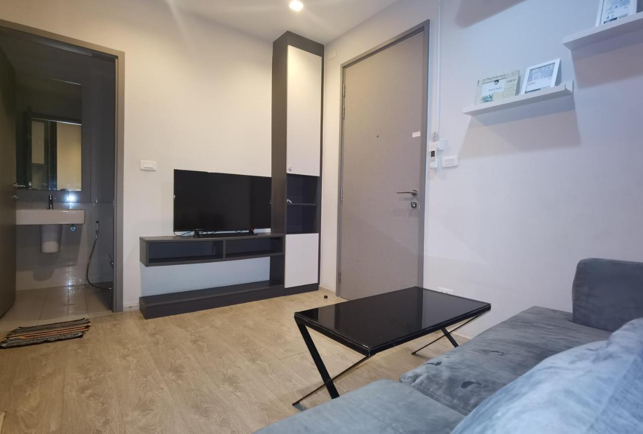 Llx Apartments At The Base Condo Pattaya Extérieur photo