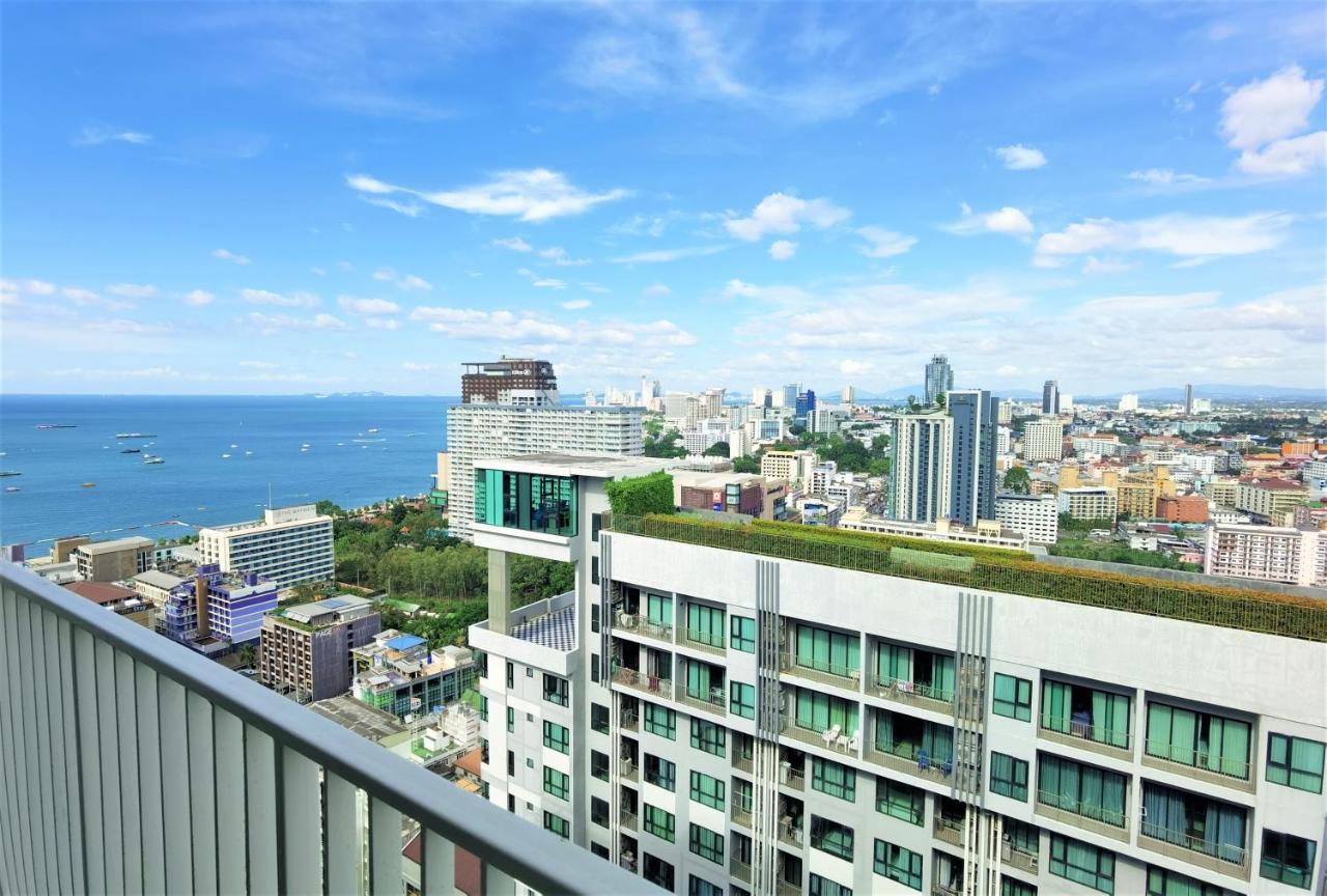 Llx Apartments At The Base Condo Pattaya Extérieur photo