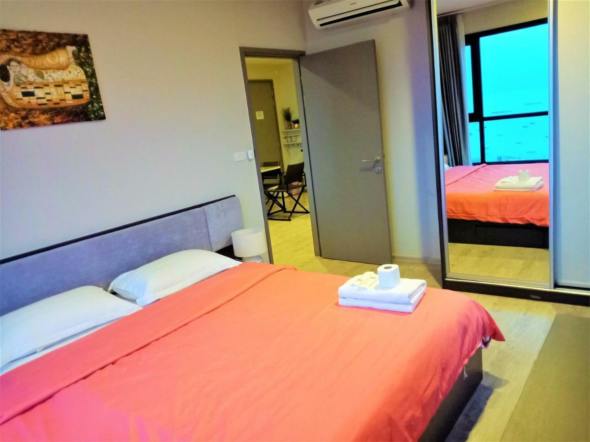 Llx Apartments At The Base Condo Pattaya Extérieur photo